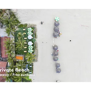 Hoa Co - Garden & Poolview Hotel Hội An